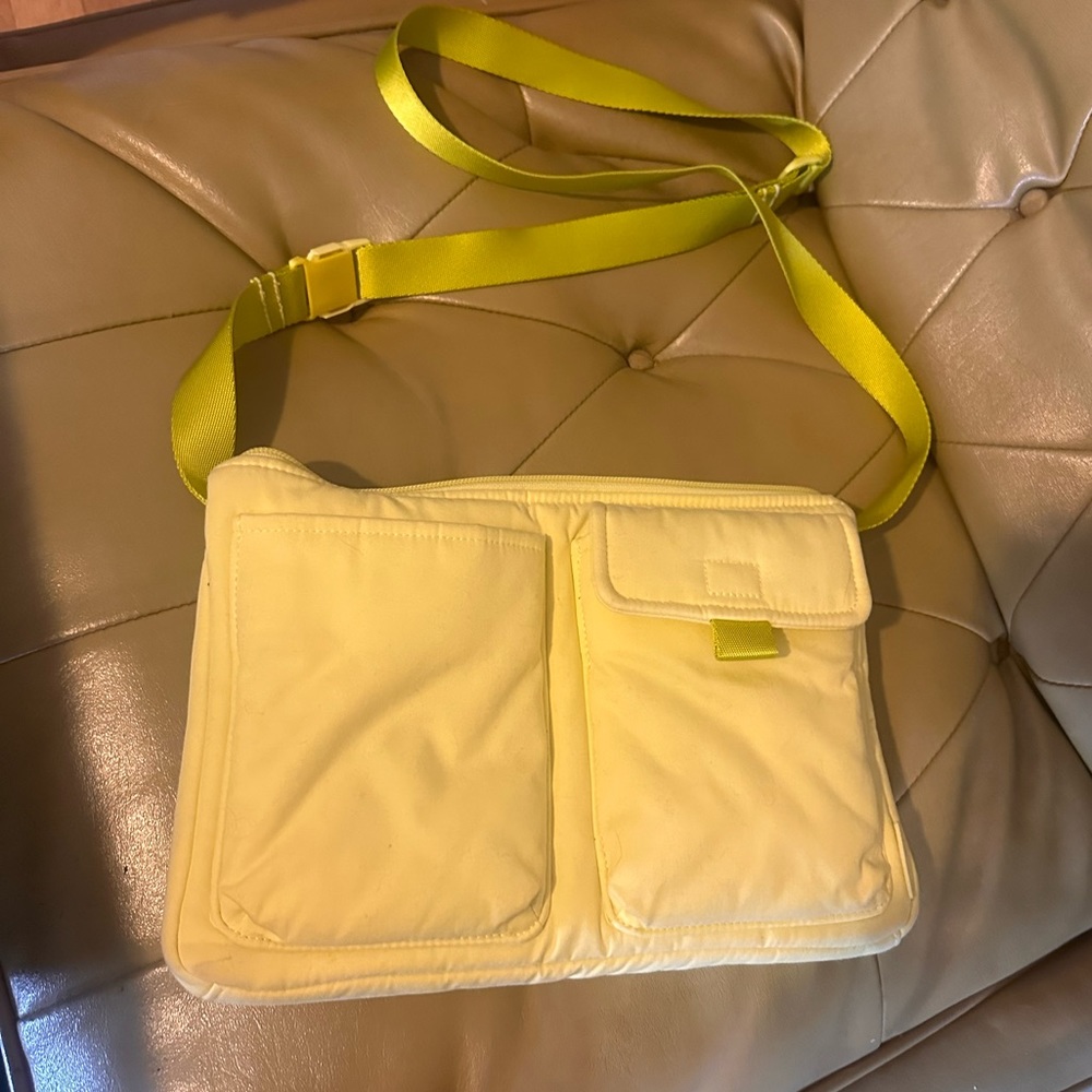 Vera Bradley, Crossbody bag